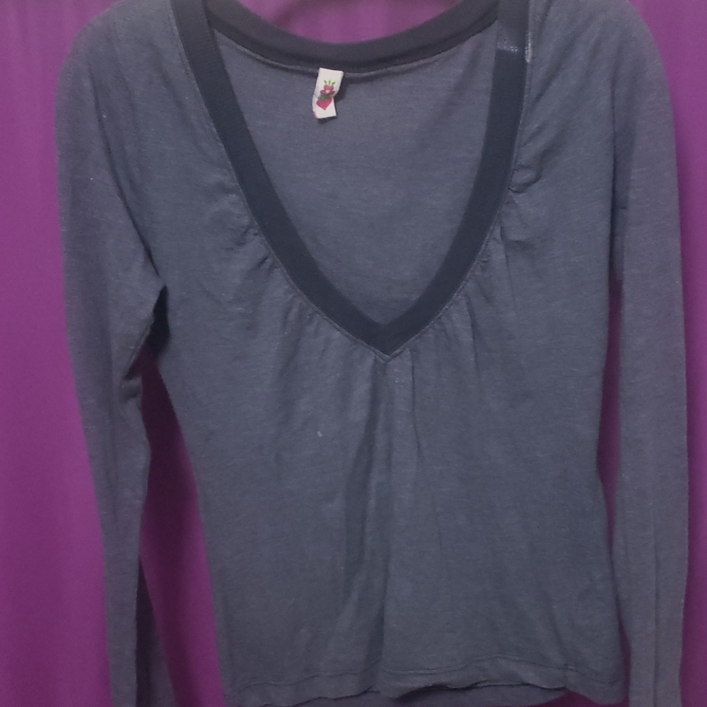 Dark blue v neck long sleeve T